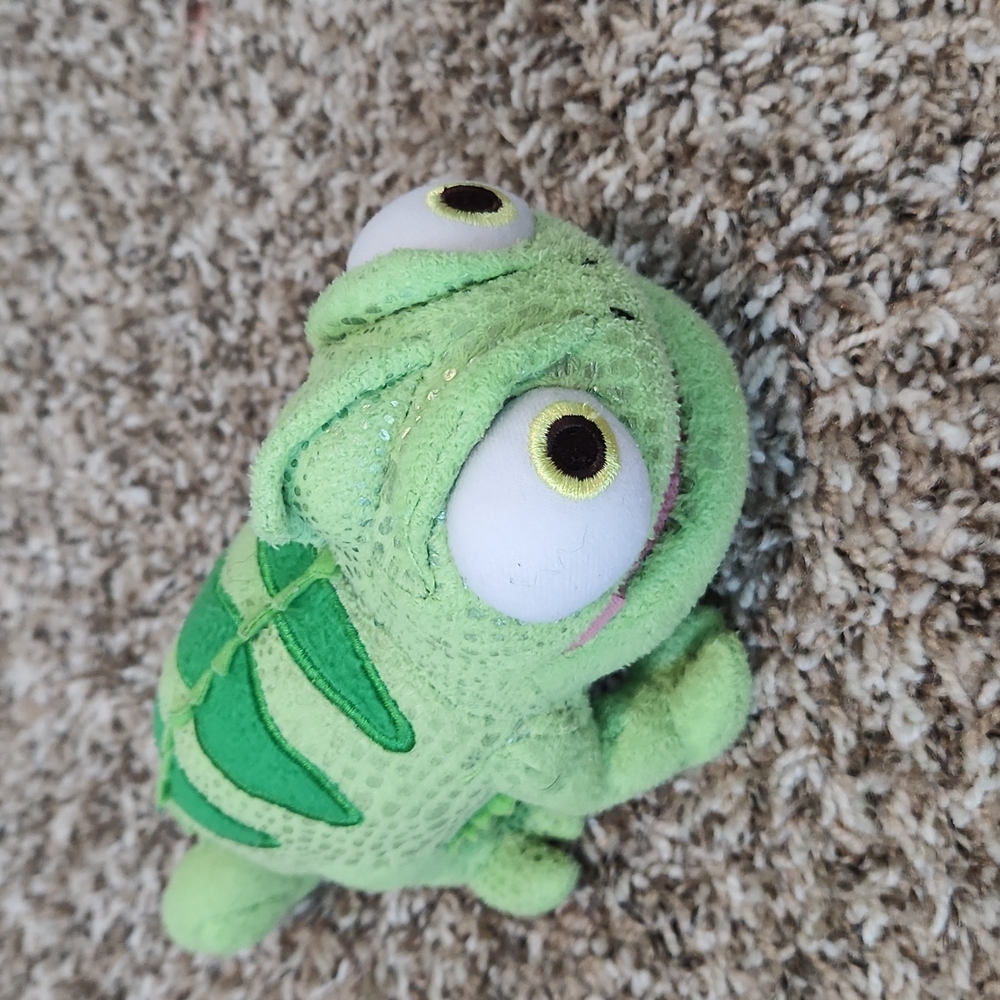 Tangled Pascal stuffed animal